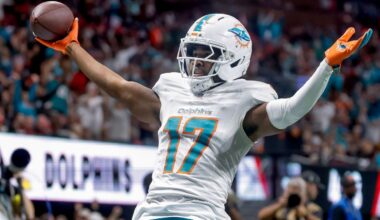 Why Dolphins kept Jaylen Waddle, Bradley Chubb at trade deadline