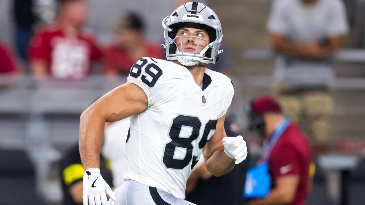 Raiders vs. Broncos: NFL player props for Brock Bowers, Courtland Sutton for Thursday Night Football Week 10