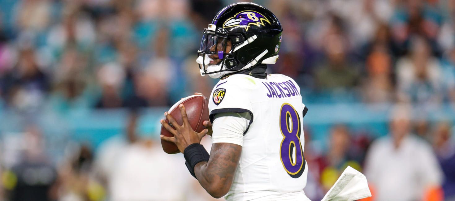 NFL DFS GPP Lineup Advice & Picks (Week 10)