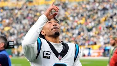 Carolina Panthers v Green Bay Packers