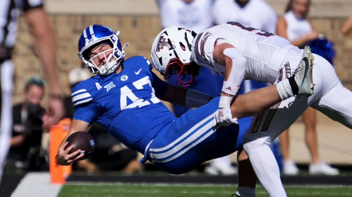 No. 8 Texas Tech defensively upends BYU in No. 7 Cougars' first loss