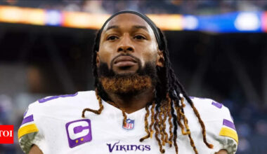 Will Aaron Jones play against the Baltimore Ravens today? Latest injury update on the Minnesota Vikings veteran running back | NFL News