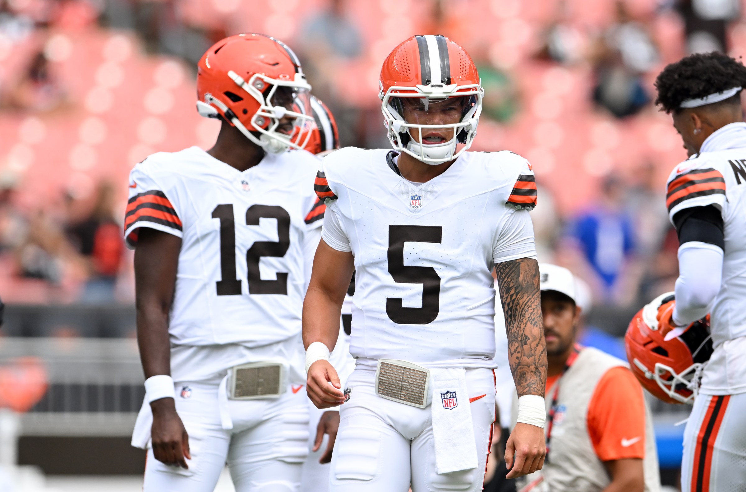 Browns HC Kevin Stefanski has a plan for Dillon Gabriel, Shedeur Sanders after Week 10 loss to Jets