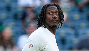 Eagles coach Nick Sirianni fed up with A.J. Brown questions despite 7-2 record