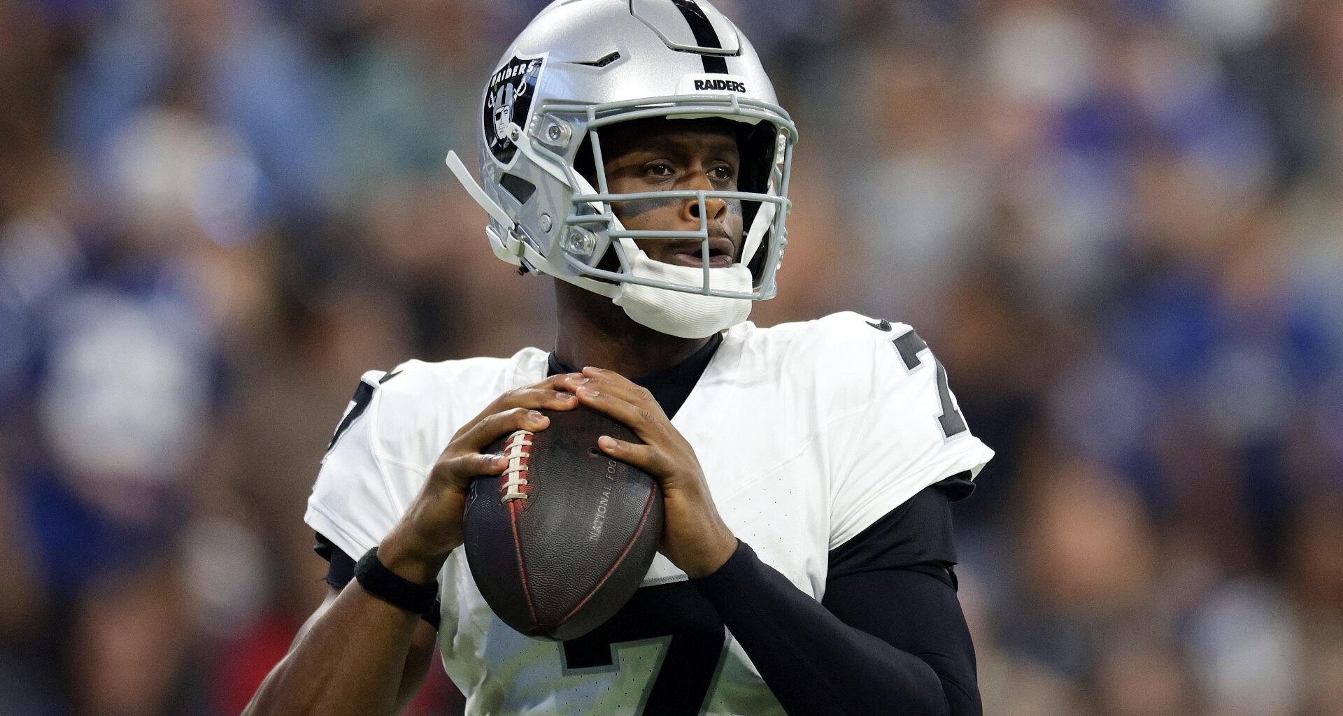 Raiders’ Geno Smith Drops Clear Response on Cowboys Defense