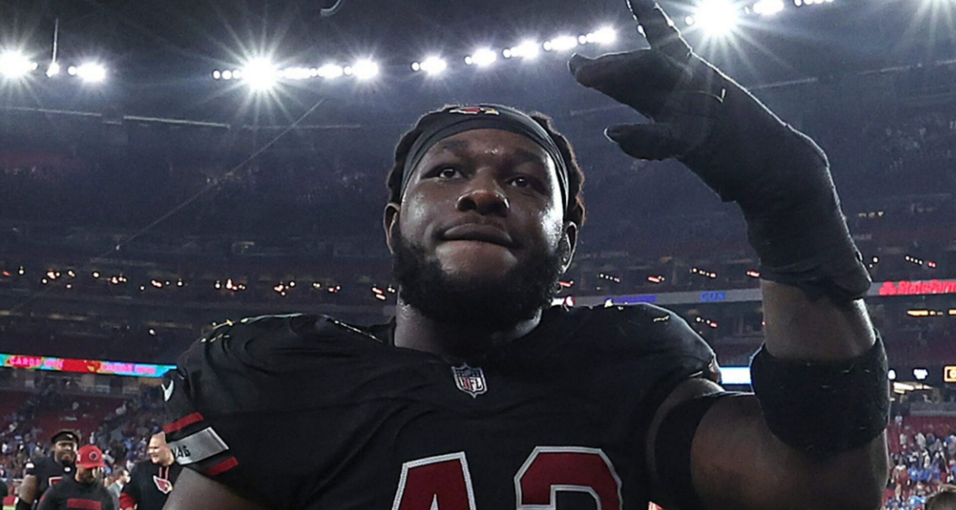 Rams Sign ‘Charged-Up’ Ex-Cardinals OLB Jesse Luketa to Roster