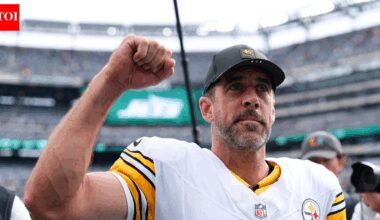 Aaron Rodgers injury update: Pittsburgh Steelers head coach weighs in on star quarterback’s wrist injury ahead of Week 12 | NFL News