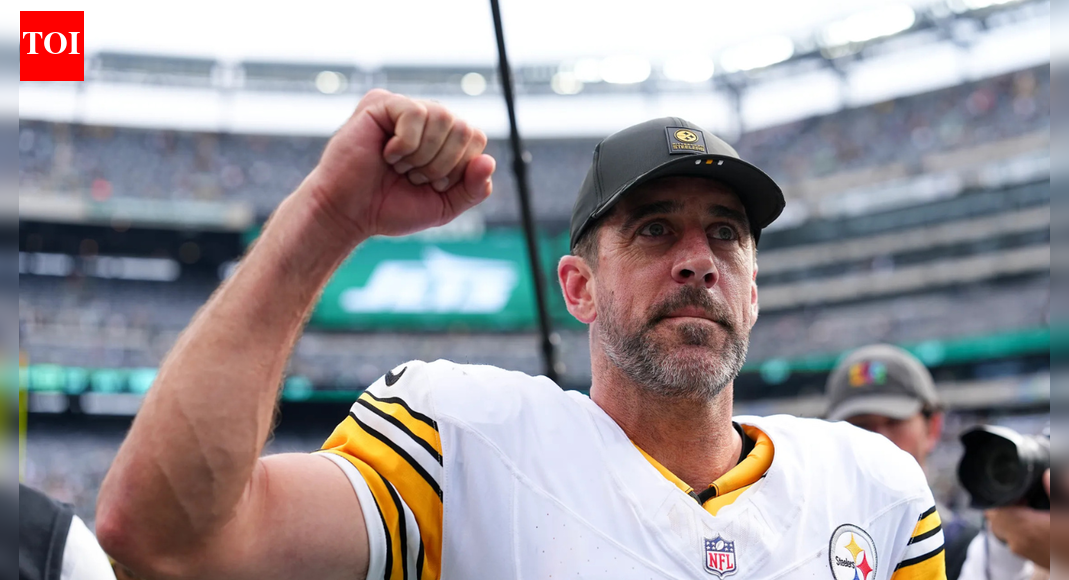 Aaron Rodgers injury update: Pittsburgh Steelers head coach weighs in on star quarterback’s wrist injury ahead of Week 12 | NFL News
