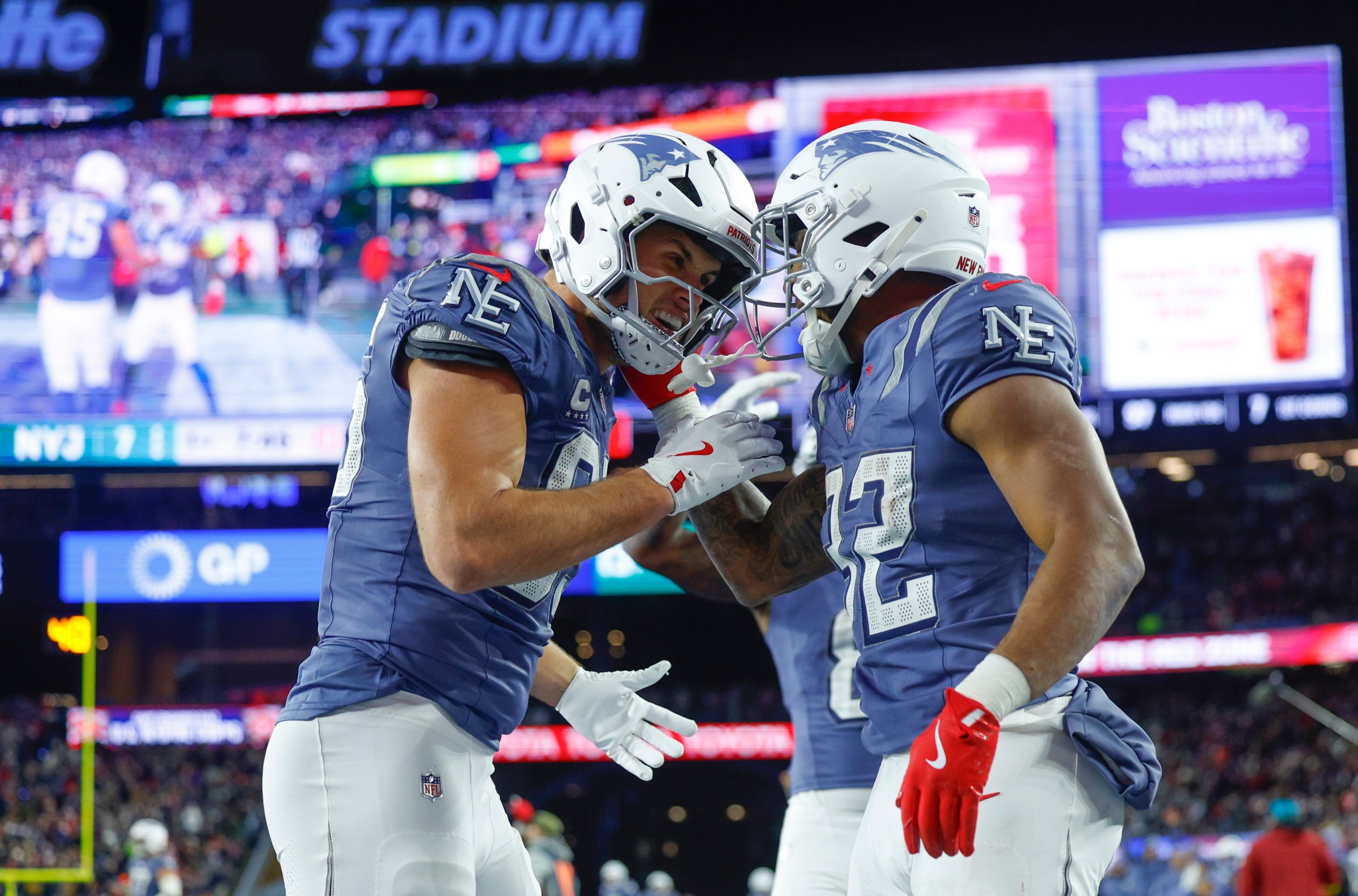 Patriots links 11/14/25: Pats pile-push Jets into submission