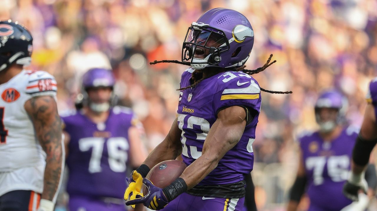 Vikings are ramping up their running game as Aaron Jones relishes a return to Lambeau Field