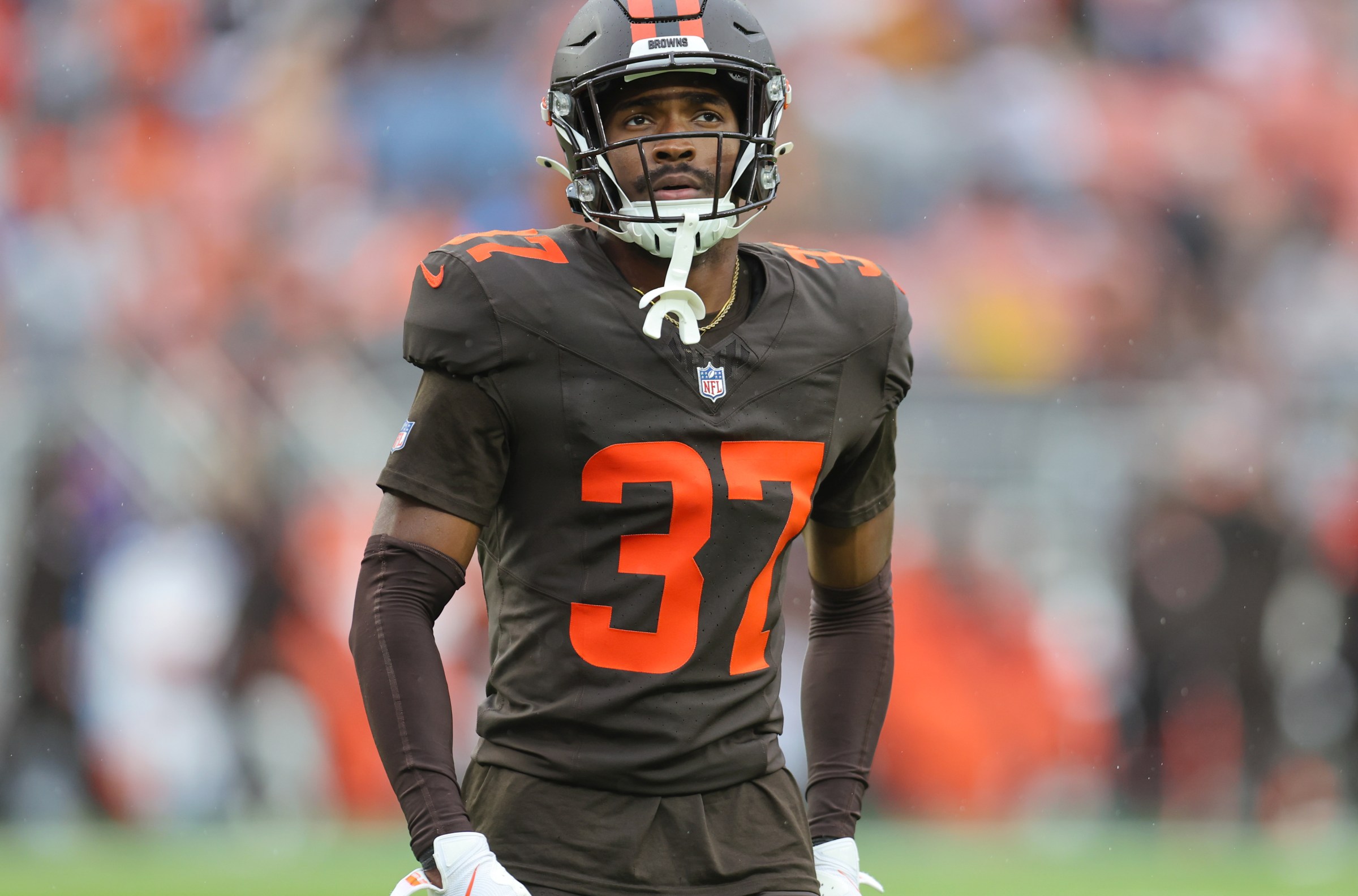 Browns place DB on IR, waive WR ahead of Raiders clash