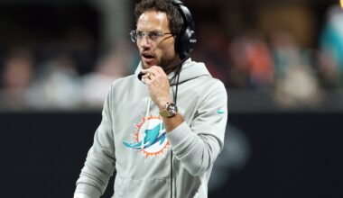 Dolphins CB Tweets Strong Message About Mike McDaniel
