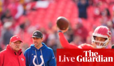 NFL week 12: Chiefs v Colts, Packers v Vikings and Bears v Steelers – live | NFL