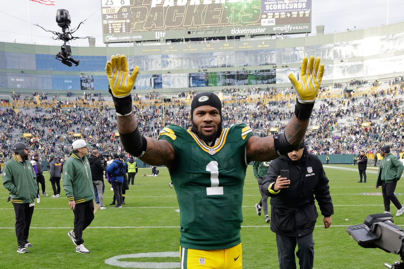 Green Bay Packers Star Micah Parsons Joins Reggie White In Rare Club