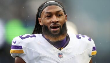 Vikings' Aaron Jones Sr. Makes Feelings Clear on J.J. McCarthy