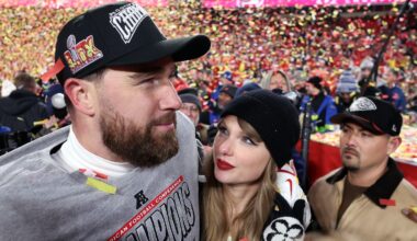 Taylor Swift Makes Surprise Move Before Chiefs-Cowboys Game