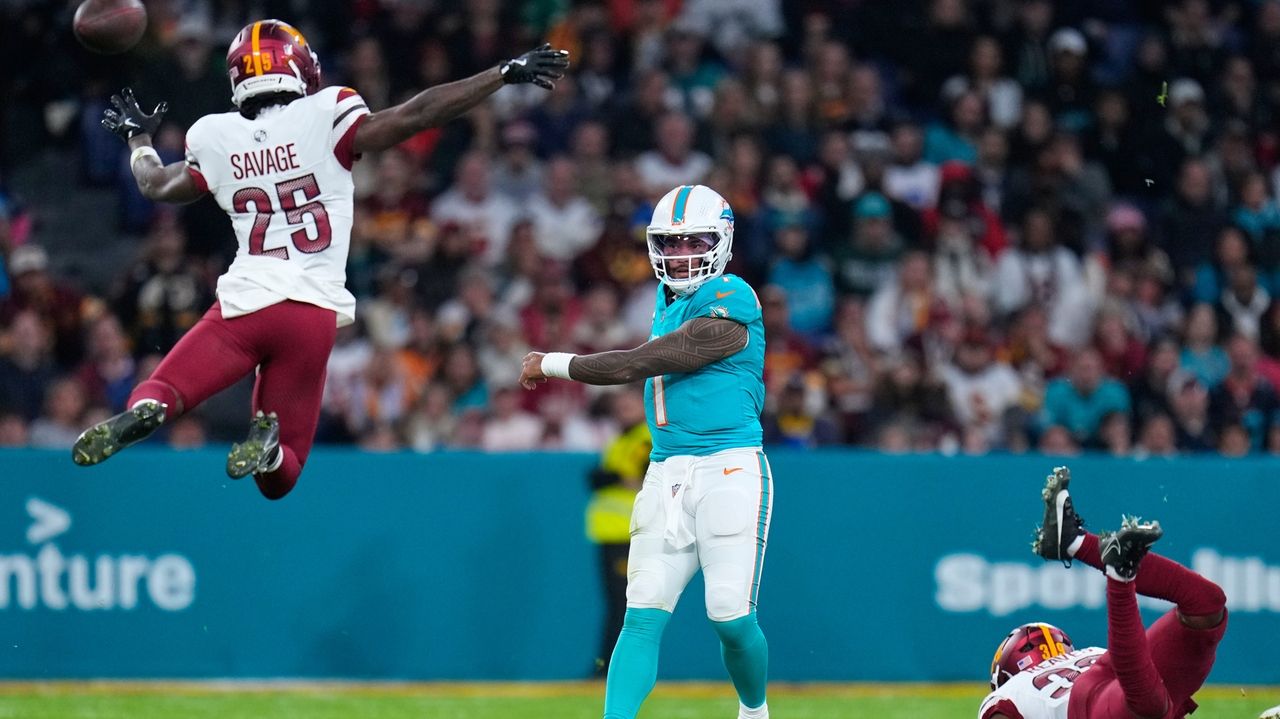 Dolphins seeking to extend win streak to 3 games, but will have to solve Saints' secondary to do so