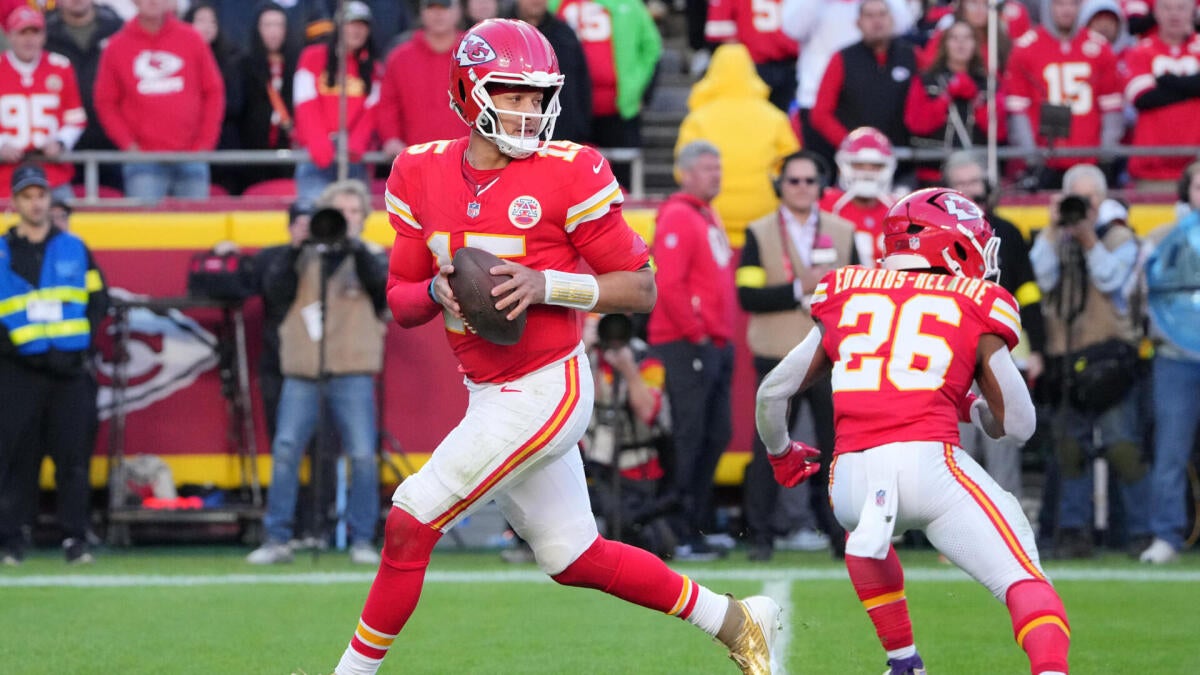 Chiefs-Cowboys in NFL Thanksgiving Day parlay that pays nearly 8-1 at BetMGM