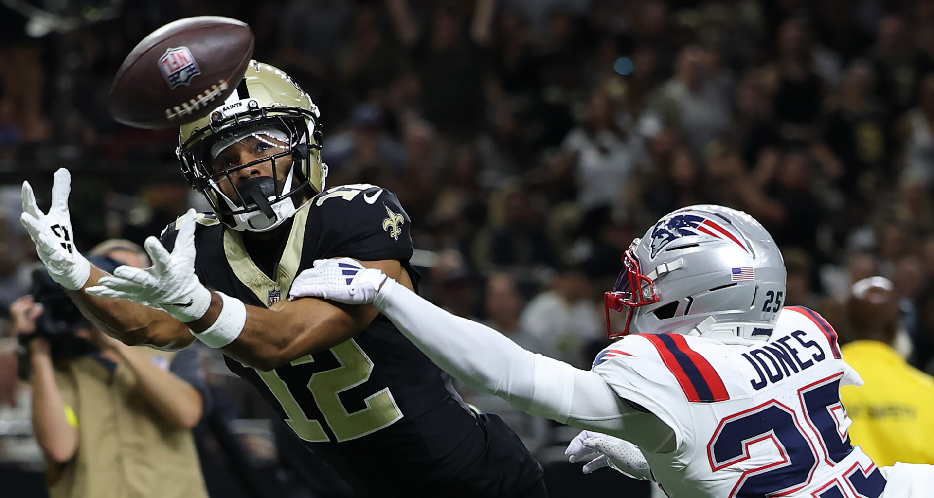 Chris Olave, Alvin Kamara Both In Bad Spot