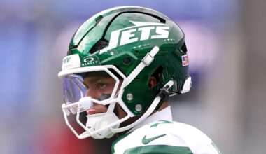 Justin Fields Opens Up on Jets Benching, Tyrod Taylor Supportive