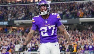 Seahawks add RB Cam Akers; S Quandre Diggs returns