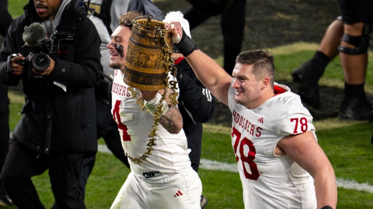 No. 2 Indiana pursuing bigger goals after retaining Old Oaken Bucket at Purdue