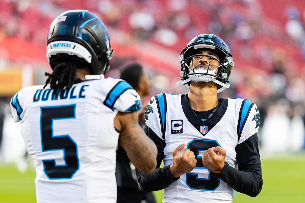 Panthers face Stafford and Hot LA Rams Team