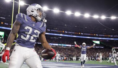 TreVeyon Henderson scores 3 TDs, Patriots beat Jets 27-14 for 8th straight win