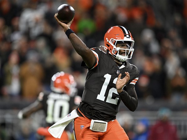 Las Vegas an appropriate setting for Browns QB Shedeur Sanders to make first career start