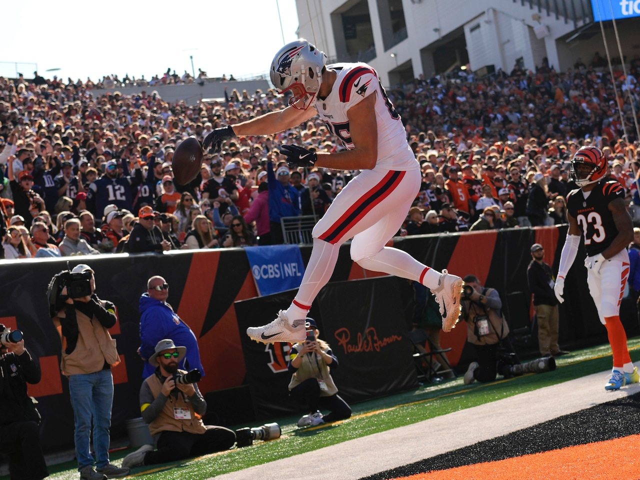 APTOPIX Patriots Bengals Football
