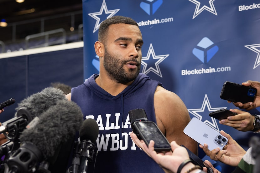 Dallas Cowboys defensive tackle Solomon Thomas (90) speaks to the press about Marshawn...