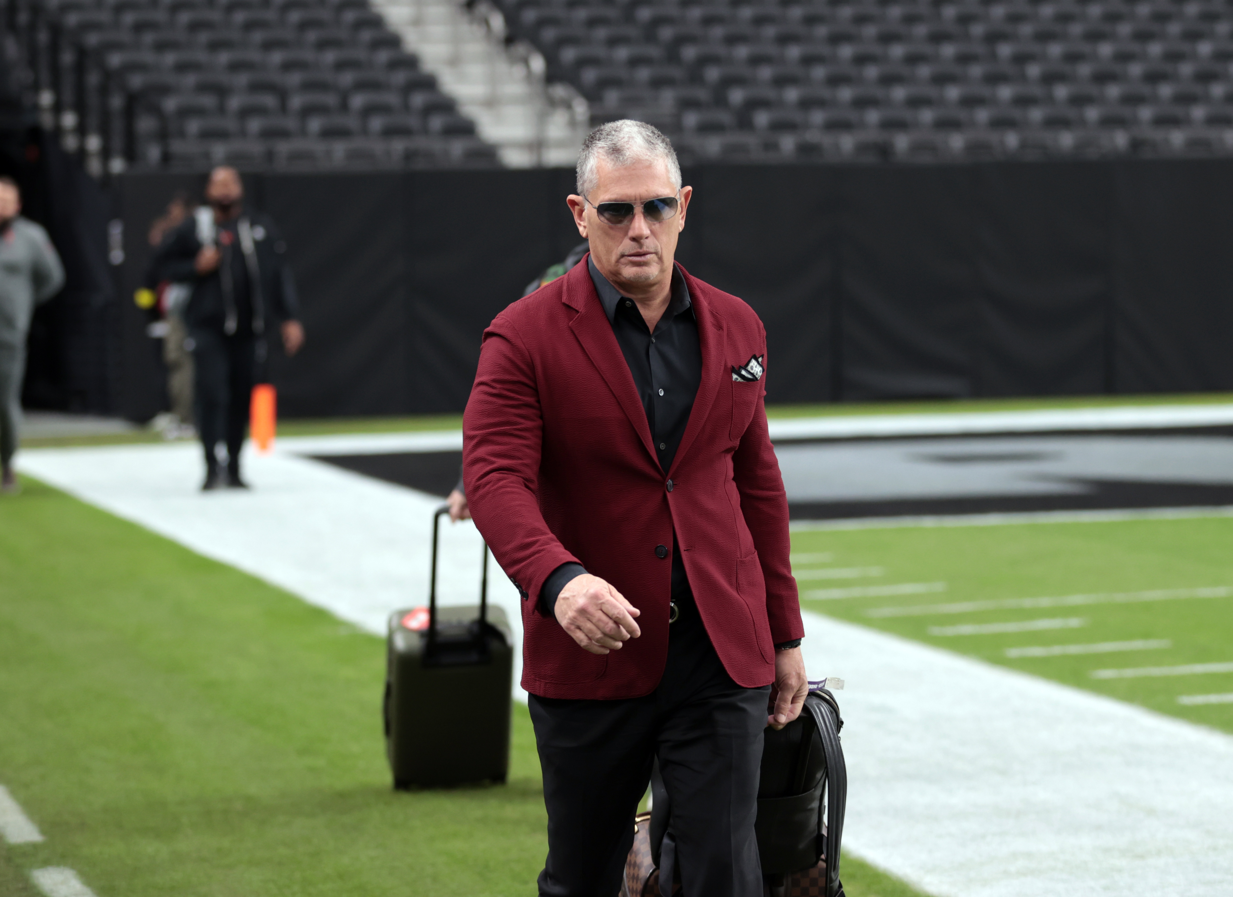 Cleveland Browns defensive coordinator Jim Schwartz arrives before the game against the Las Vegas Raiders. 
