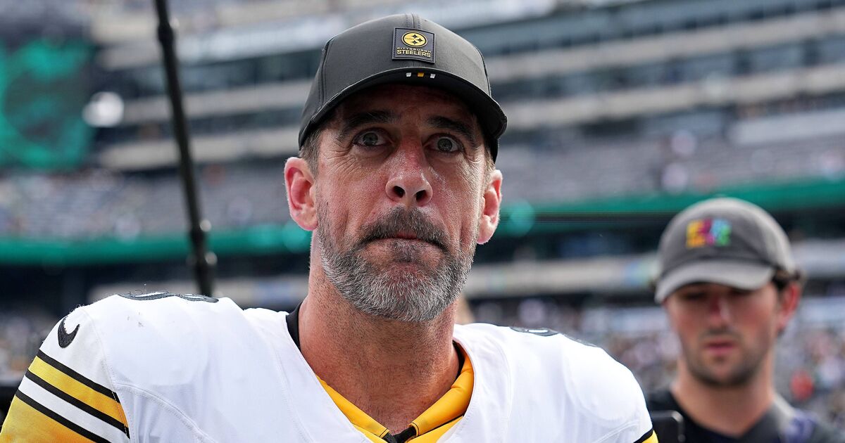 Aaron Rodgers corrects Cris Collinsworth on Steelers claim - Football - Sports