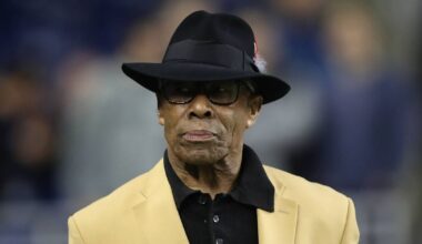 NFL legend's family shut down death rumors after Hall issues statement - Football - Sports