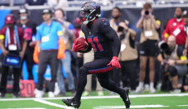 Dameon Pierce Reportedly Signs Chiefs Contract, Where Does He Fit on Depth Chart?