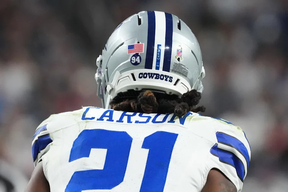 Nov 17, 2025; Paradise, Nevada, USA; Dallas Cowboys cornerback Caelen Carson (21) wears a “94” decal on his helmet to honor teammate Marshawn Kneeland who tragically passed on November 6th, during the first half against the Las Vegas Raiders at Allegiant Stadium. Mandatory Credit: Kirby Lee-Imagn Images