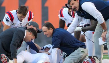 Campbell, who exited Sunday’s win over the Bengals on a cart, is believed to have suffered an MCL sprain, according to a league source.