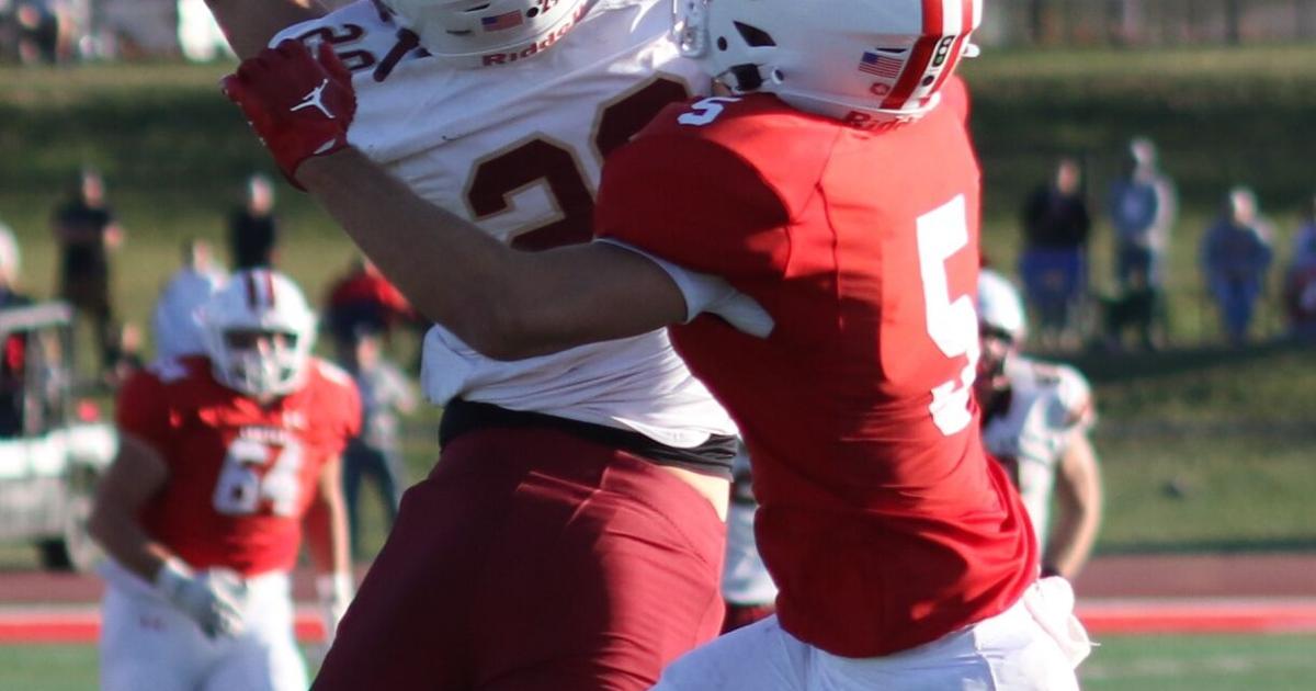 College football: Kohawks stand tall, knock Central from playoffs | Sports