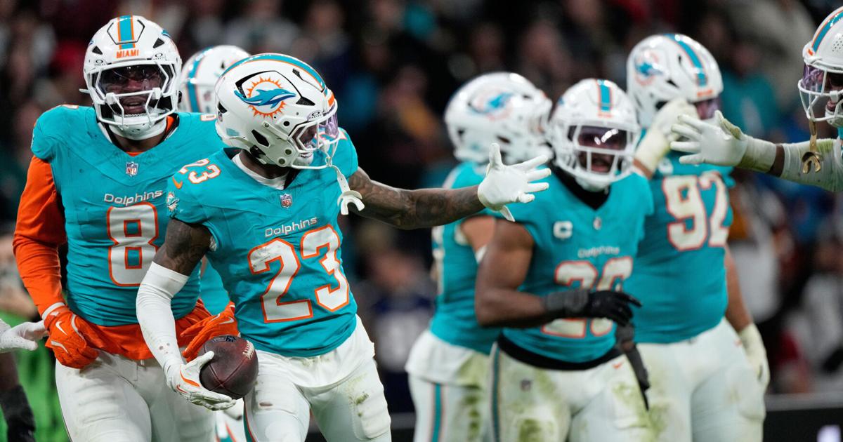 Miami Dolphins embrace 'delusional' postseason hope despite long playoff odds | NFL