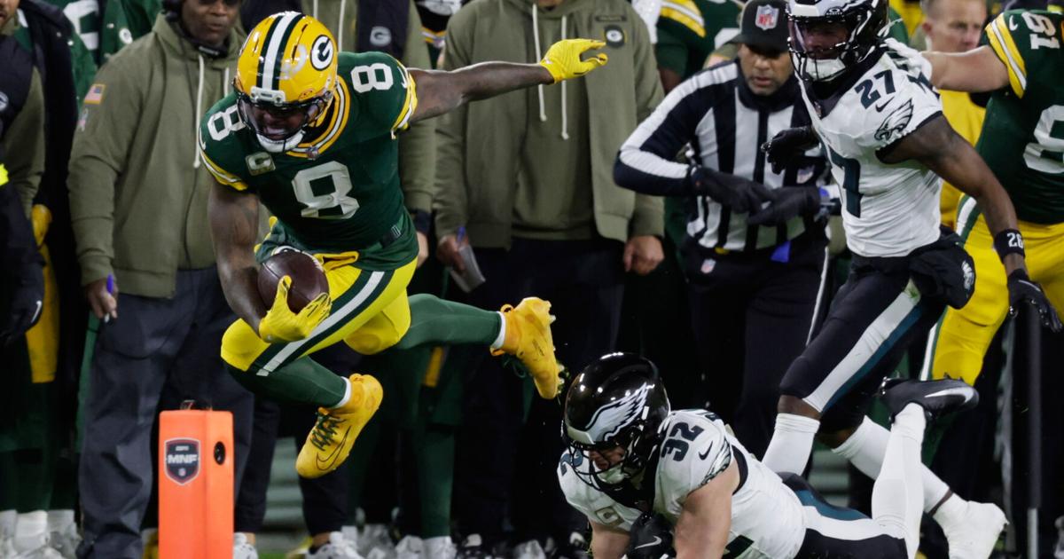 For Packers running back Josh Jacobs, the choice is clear: Face the Vikings, or play it safe with his bruised knee and play on Thanksgiving | Top Stories