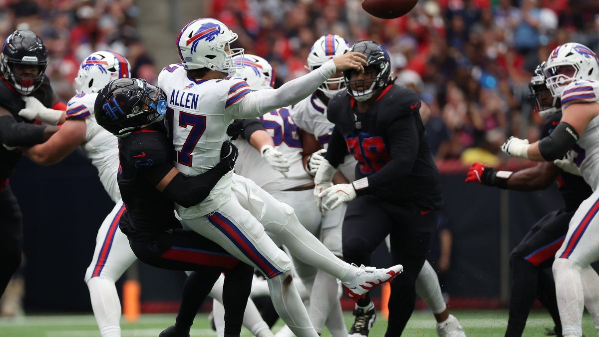 Texans vs Bills predictions, picks, odds for Thursday Night Football