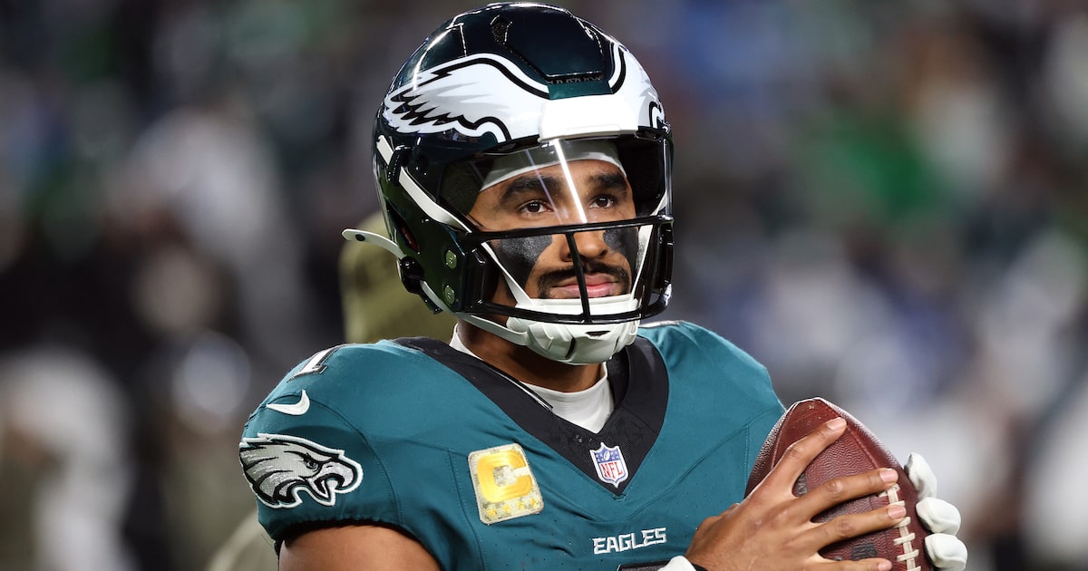 Where’s the love? Super Bowl champion Eagles caught up in drama before matchup vs. Cowboys