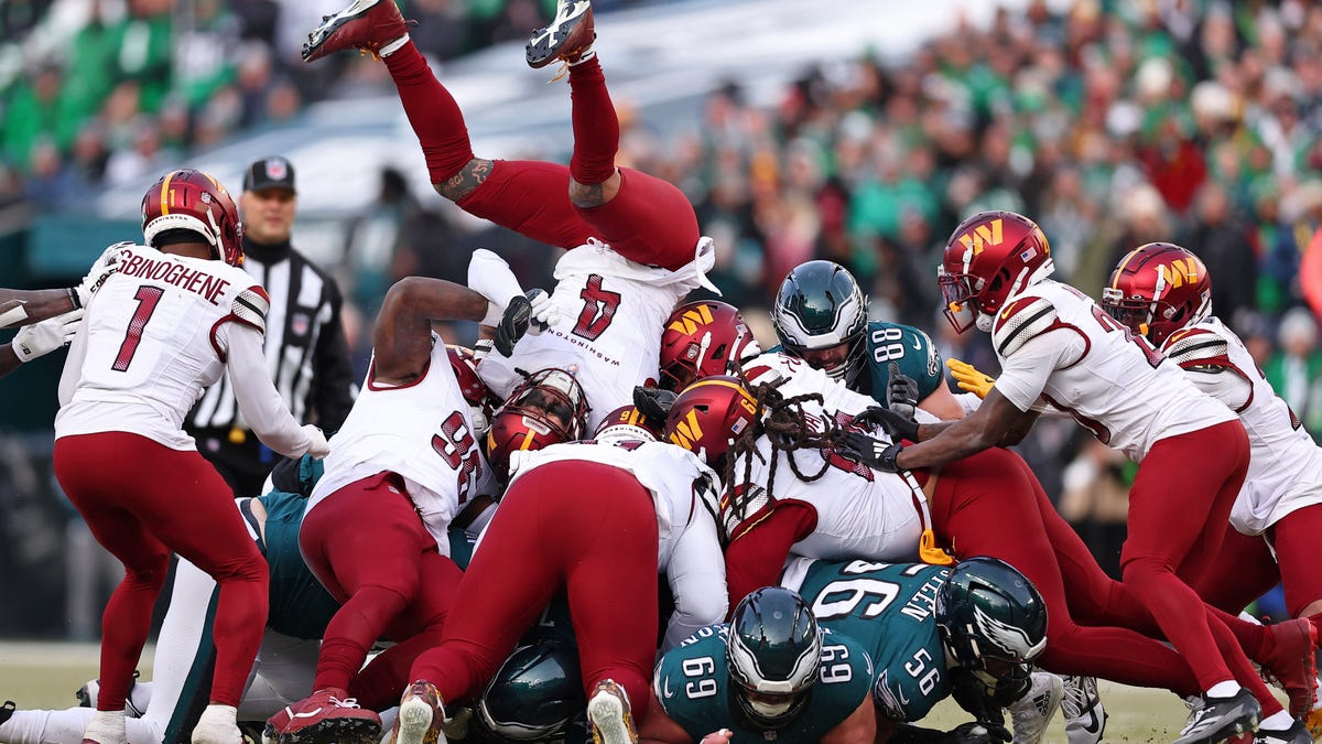 'Hard Knocks' NFC East version debuts Dec. 2