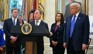 President Trump set to attend Week 10 vs. Lions