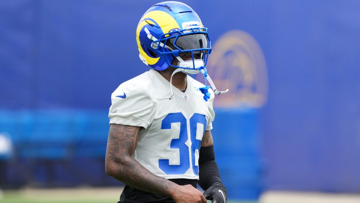 Arizona Cardinals try out 3 CBs Tuesday