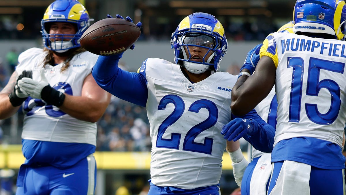 Player props, picks for Week 13