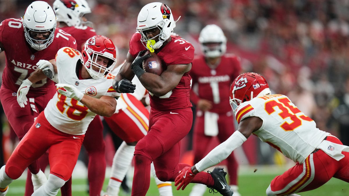 Arizona Cardinals RB misses Thursday's practice