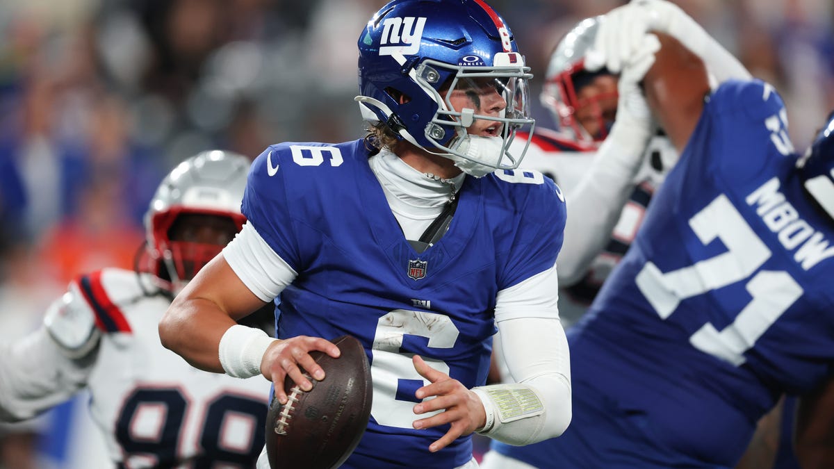 6 things to know about Week 13 matchup