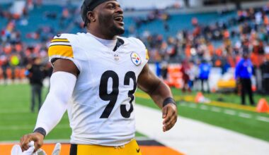 Steelers release 2, sign 2 at NFL trade deadline