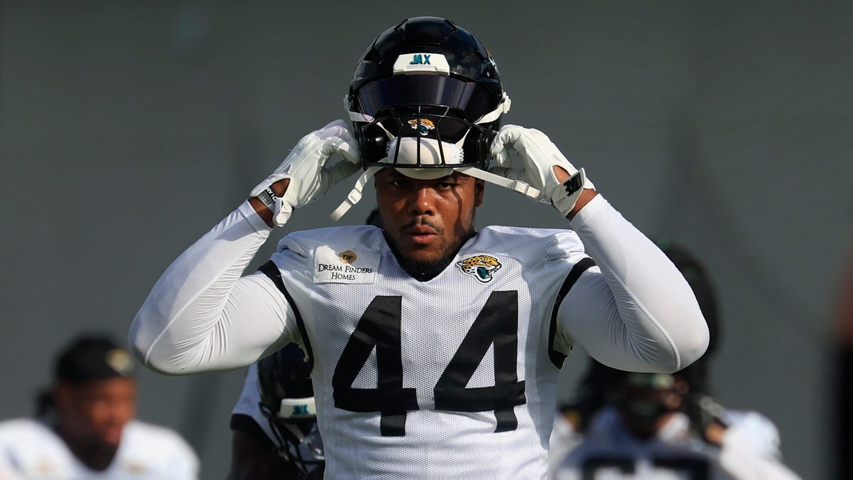 Latest news on Jaguars' DE in Week 12